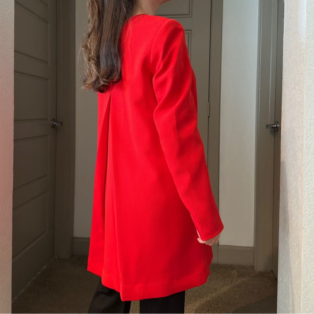 Red Jacket - Picture 3 of 8